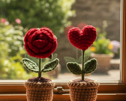 Fleurs en crochet – Rose éternelle tricotée à la main – Cadeau décoratif et romantique pour femme
