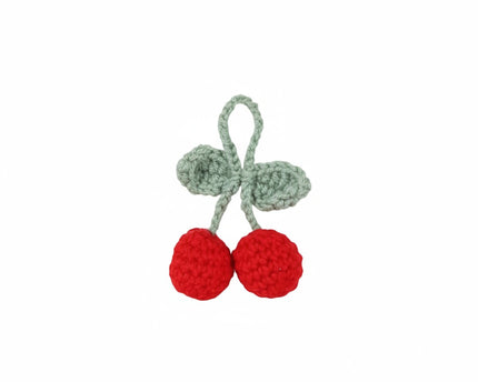 Porte-clés cerises crochetées – Breloque fruit décorative en fil doux avec boucle dorée