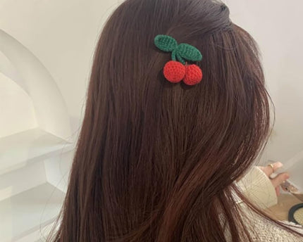 Lot de 4 accessoires cheveux cerise au crochet – Pinces et élastiques décoratifs rouges pour femmes et filles