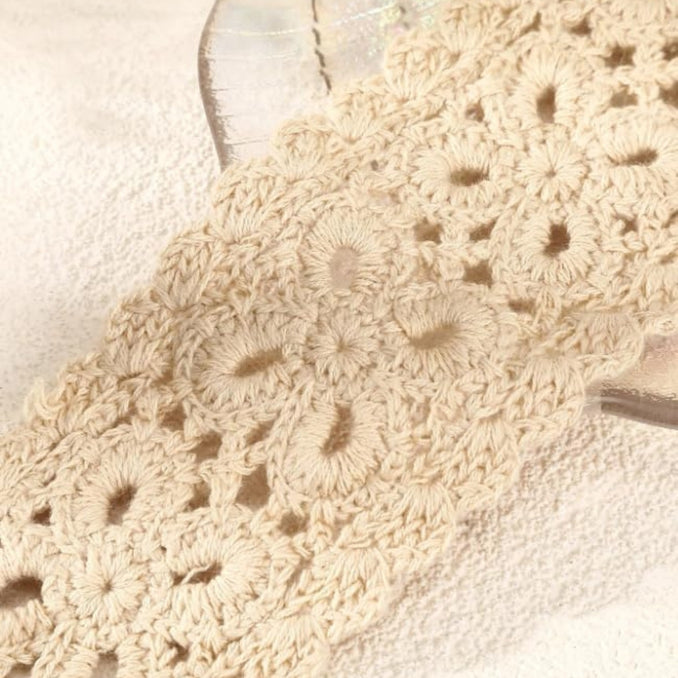 Bandeau bohème en coton tricoté crème – Accessoire de cheveux extensible et confortable pour femme